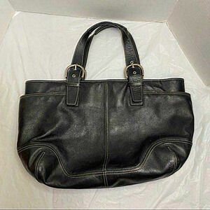 Danier Genuine Leather‎ Bag in Black